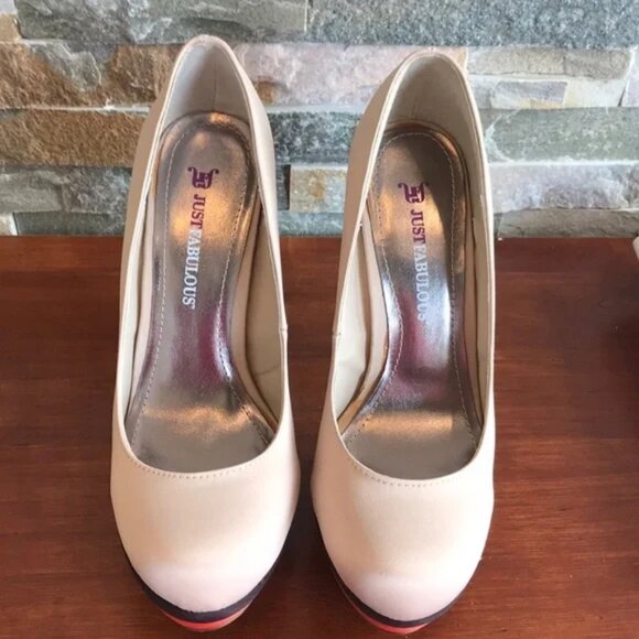 JustFabulous Sandra Classic Pumps - Picture 5 of 7